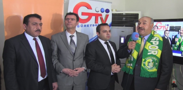 AK PARTİYE MÜRAACATLAR DEVAM EDİYOR