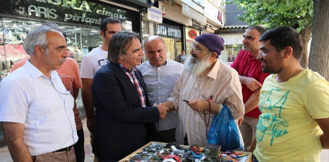 Bağlı, Esnafı Dinledi