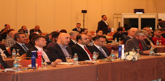ÇİFTÇİ, SÜS BİTKİLERİ VE PEYZAJ FUARINA KATILDI