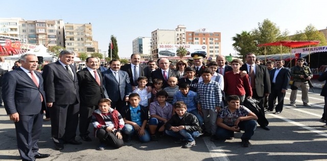 CUMHURİYET BAYRAMI COŞKUYLA KUTLANDI