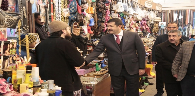 BAŞKAN EKİNCİ ?EVET? İÇİN SAHADA 