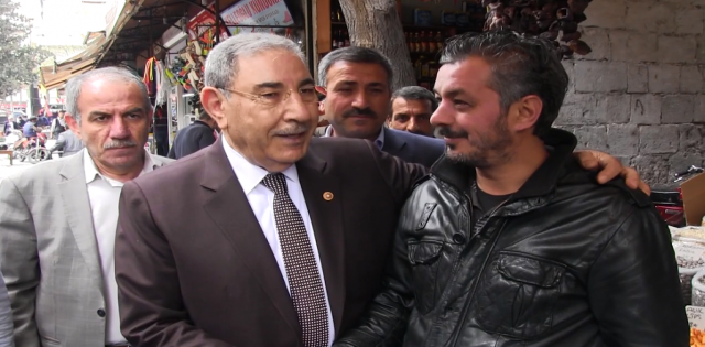 SEYDİ AMCA BÖYLE ASİL BİR MİLLETE KURBAN OLURUZ