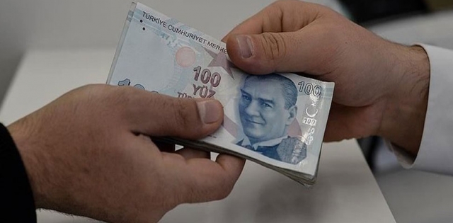 Kamu çalışanları ve emeklilerine yüzde 1.69 enflasyon farkı 