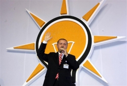 Son ankette AK Parti`nin oy oranı