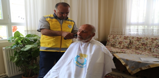 HALİLİYE BELEDİYESİ, YAŞLILARI UNUTMADI