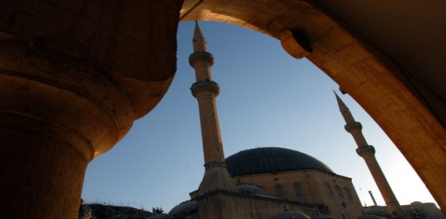 Camilerde Fetih Suresi okunacak