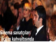 Sinema sanatçıları açılım kahvaltısında